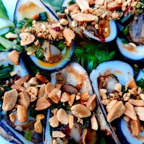 Hình ảnh Sò dẹo nướng mỡ hành