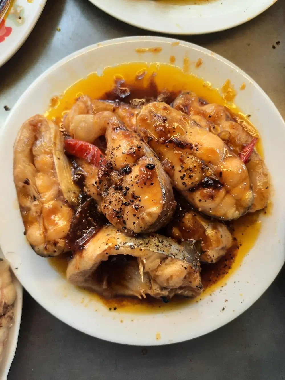 Hình ảnh Cá hú kho tiêu