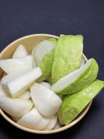 Hình ảnh Ổi, sắn non