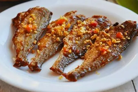Hình ảnh Khô cá Đù chiên giấm đường