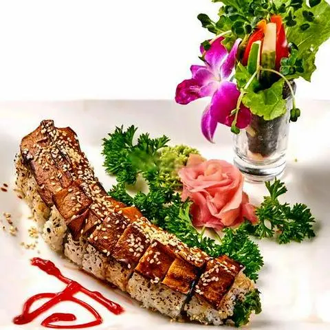 Hình ảnh Sushi chay nướng mè