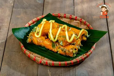 Hình ảnh Bánh Tráng Cuốn Thập Cẩm Tóp mỡ 