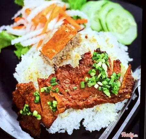 Hình ảnh cơm tấm sườn chả