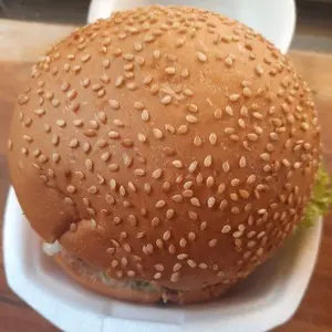 Hình ảnh Hamburger Thịt Chả + Ốp La