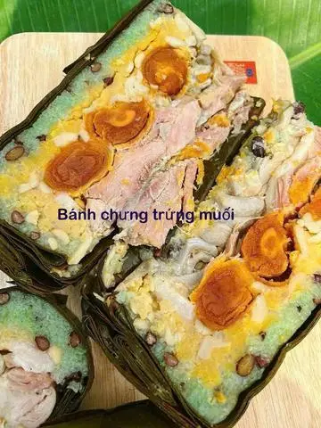Hình ảnh Bánh chưng trứng muối