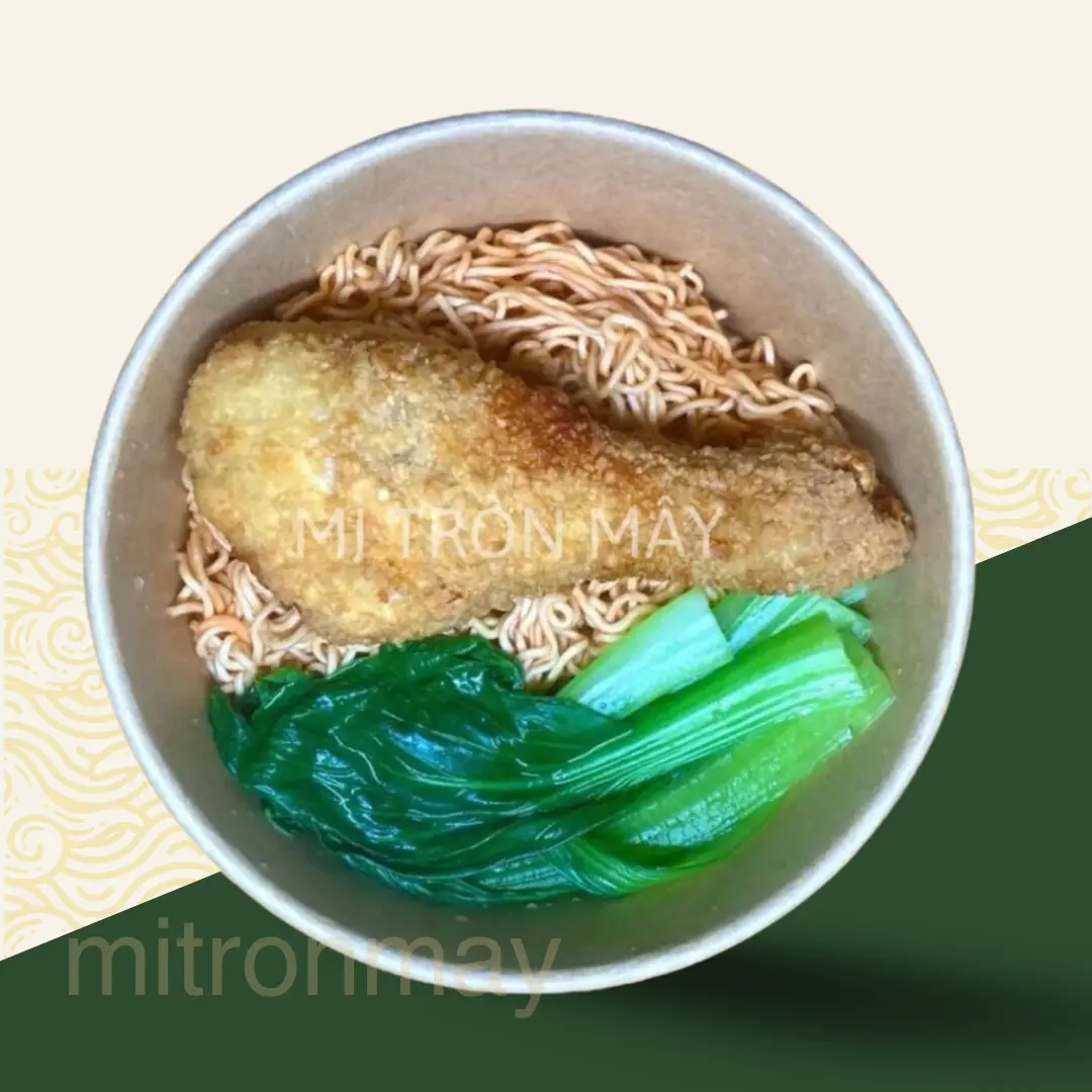 Hình ảnh Mì Trộn Đùi Gà Chiên Giòn 