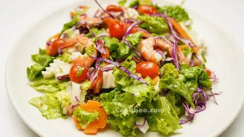 Hình ảnh Gỏi salad tôm