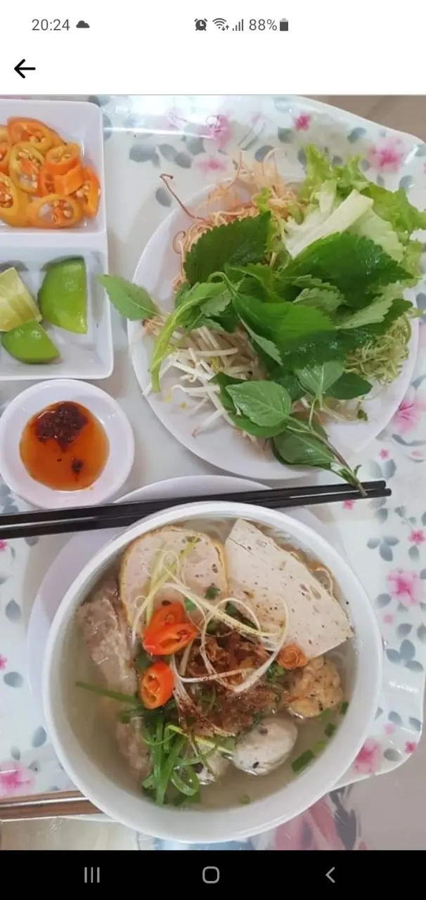 Hình ảnh Bánh Canh Mọc Tô Nhỏ