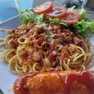 Hình ảnh Mỳ Ý Sốt Bò Bầm + Xúc Xích