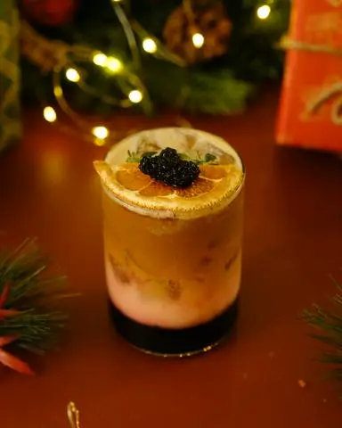 Hình ảnh Holly Jolly