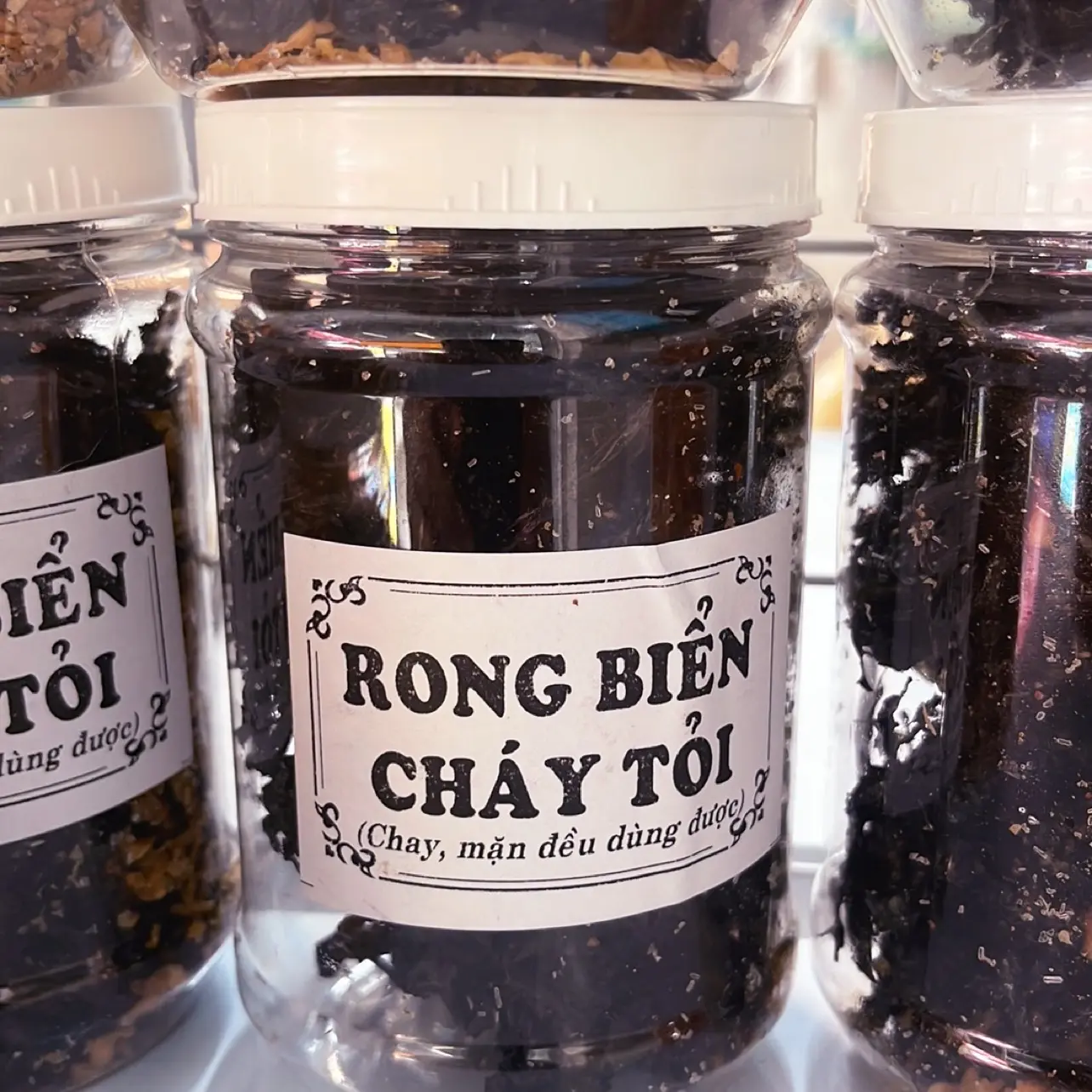 Hình ảnh RONG BIỂN CHÁY TỎI