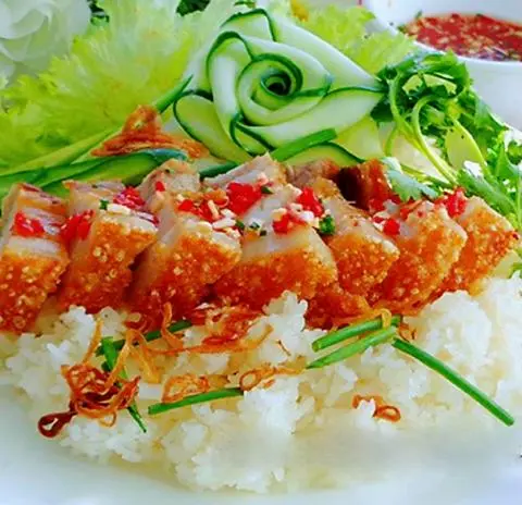 Hình ảnh Xôi Heo Quay