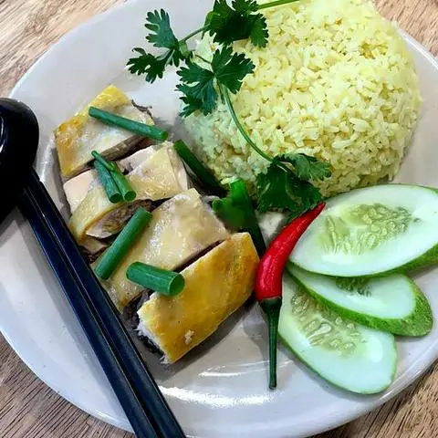 Hình ảnh Cơm gà ta luộc
