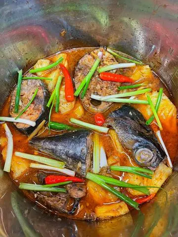 Hình ảnh Cá ngừ kho thơm 
