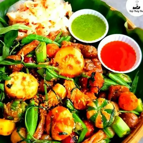 Hình ảnh Combo cá viên chiên mắm tỏi lộn xộn vừa