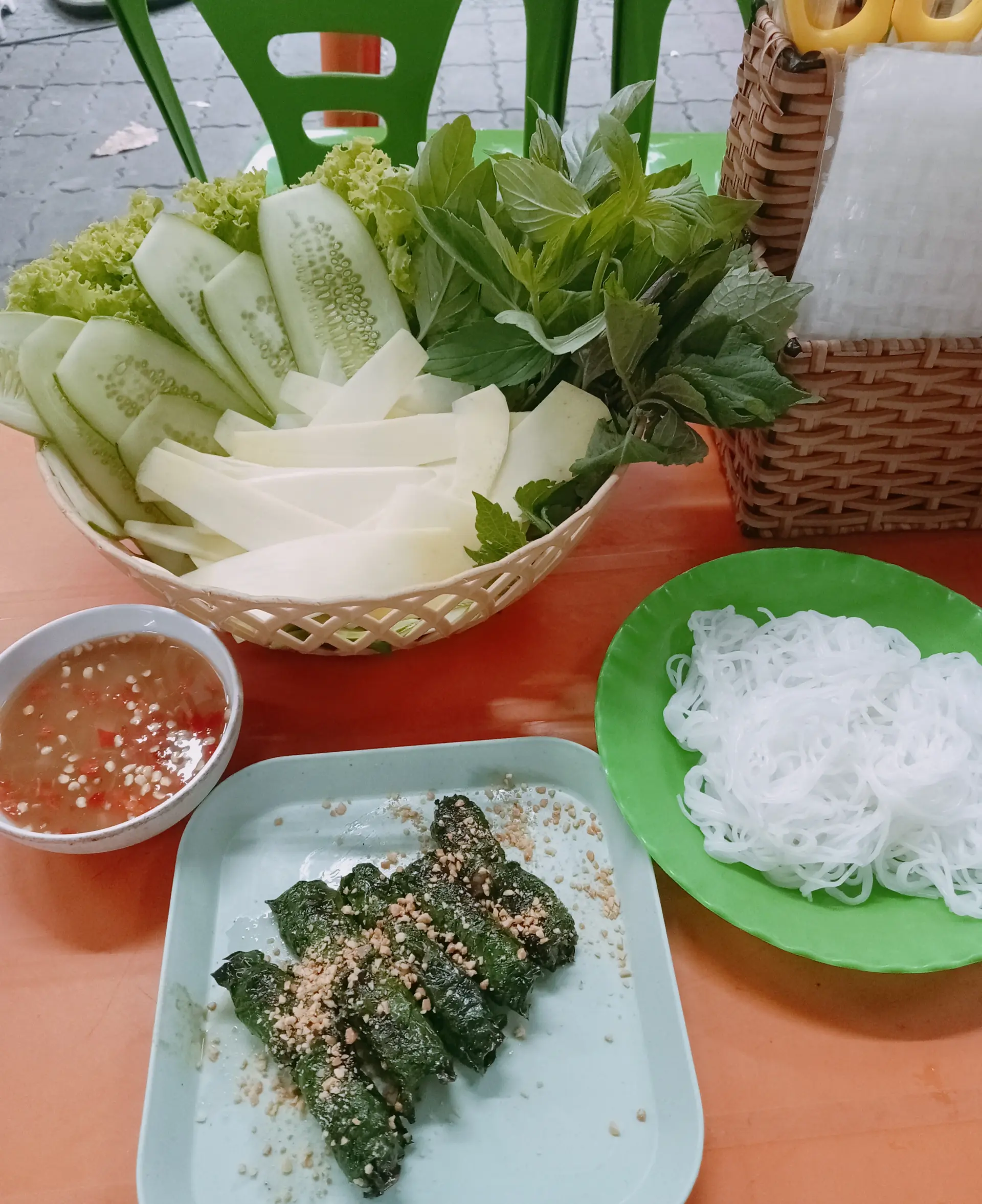 Hình ảnh BÒ LÁ LỐT