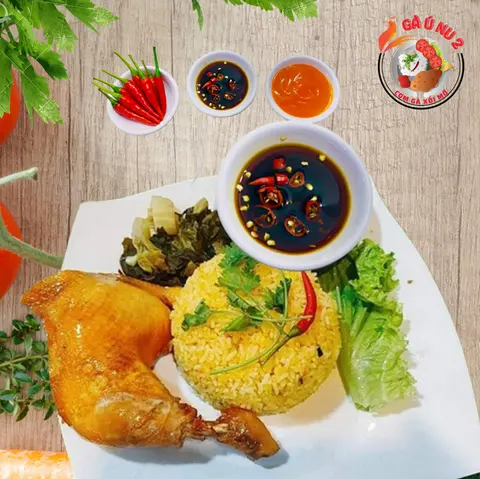 Hình ảnh 2 Cơm Gà Xối Mỡ Đùi Góc Tư + 1 CHAI COCA