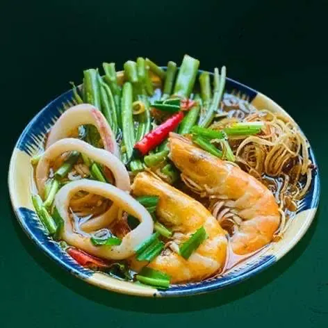 Hình ảnh Bún Thái hải sản 