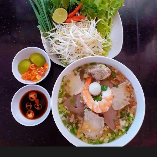 Hình ảnh Chén thập cẩm - Nam Vang
