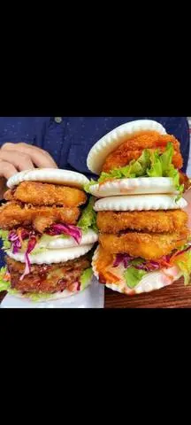 Hình ảnh Bánh Bao Kẹp Tôm Trứng