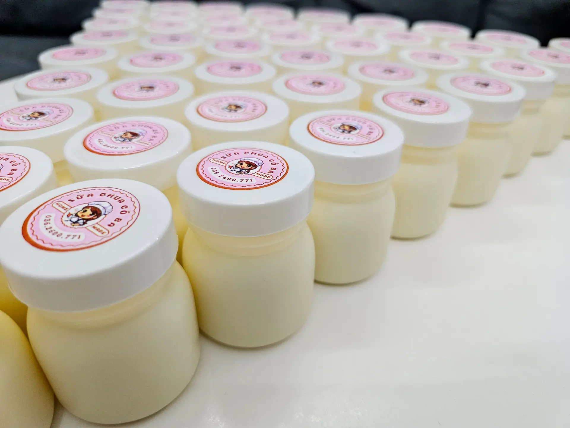 Hình ảnh Set 10 hũ - Sữa chua dẻo truyền thống