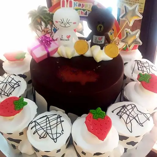 Hình ảnh Bánh Kem Ly Size Lớn 