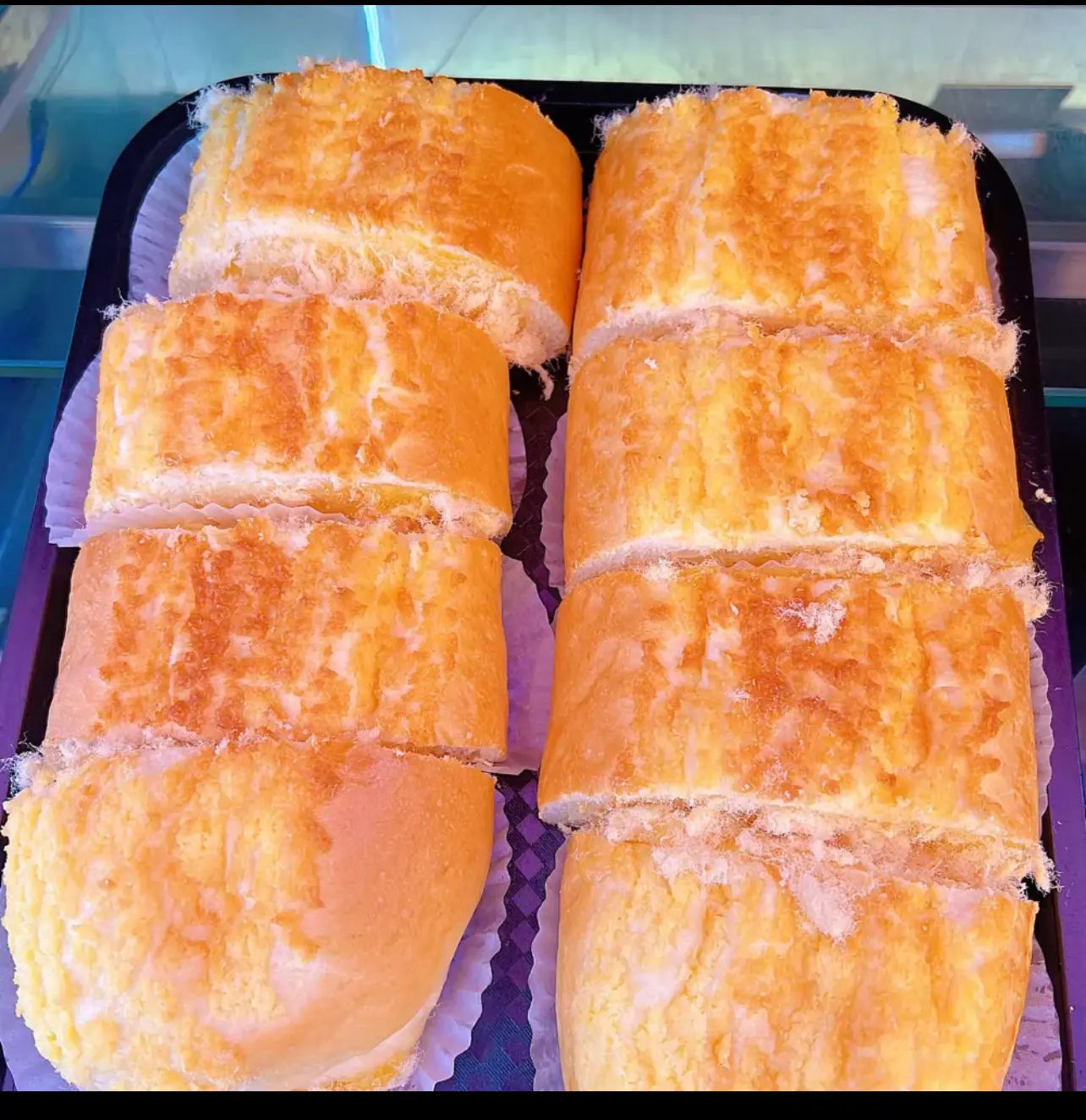 Hình ảnh Bánh mì dừa chà bông
