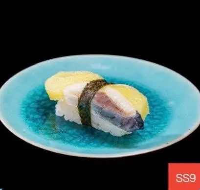 Hình ảnh SS9 Sushi Cá Trích Ép Trứng