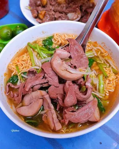 Hình ảnh mì gói tim heo