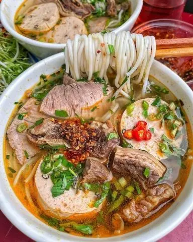 Hình ảnh Bún bò