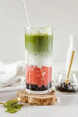 Hình ảnh Matcha Latte Dâu