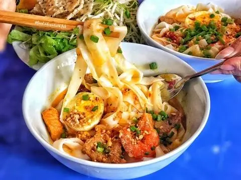 Hình ảnh Mì Quảng Gà