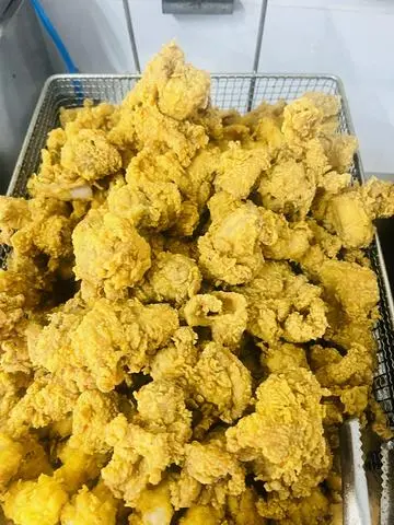Hình ảnh Cổ Gà Rán Phủ Cay Tứ Xuyên