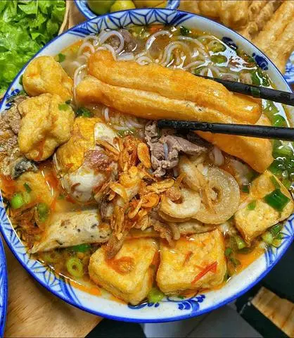 Hình ảnh Bún riêu cua tóp mỡ