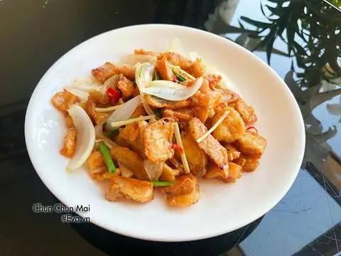 Hình ảnh sụn gà chiên nước mắm 