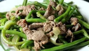 Hình ảnh Cơm + Bò xào đậu que