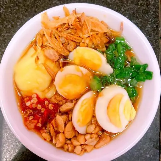 Hình ảnh Bánh tráng chấm bơ trứng cút