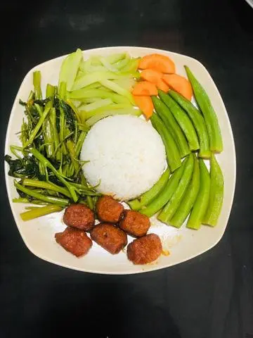 Hình ảnh cơm chay thập Cẩm +sườn dừa 