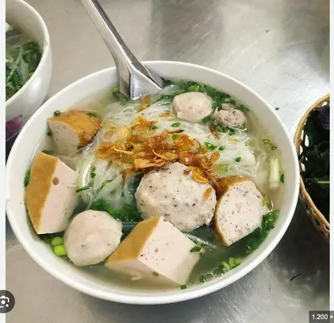 Hình ảnh Bún Mọc Chả
