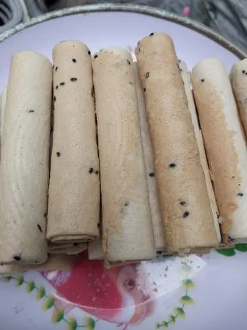 Hình ảnh Bánh ống mè 150g
