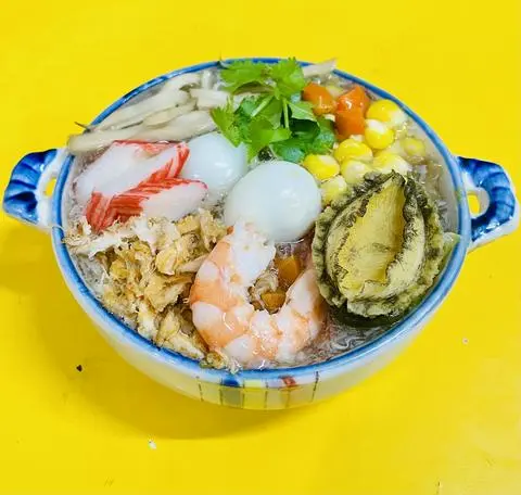 Hình ảnh Súp hải sản bào ngư