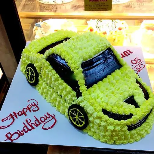 Hình ảnh Bánh Kem Ô Tô Size Vừa