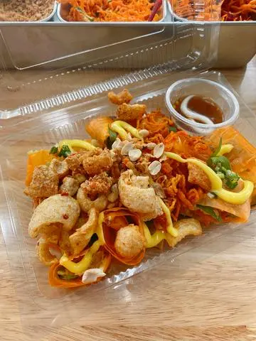 Hình ảnh Bánh Tráng Cuốn Bơ Đặc Biệt