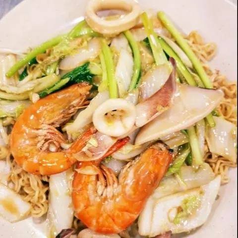 Hình ảnh Mì gói xào thập cẩm