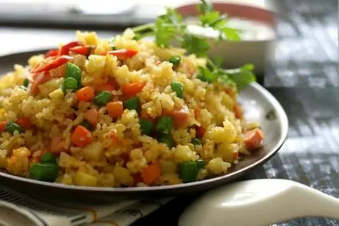 Hình ảnh Cơm Chiên Dương Châu