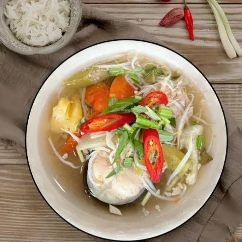 Hình ảnh Cơm cá canh chua
