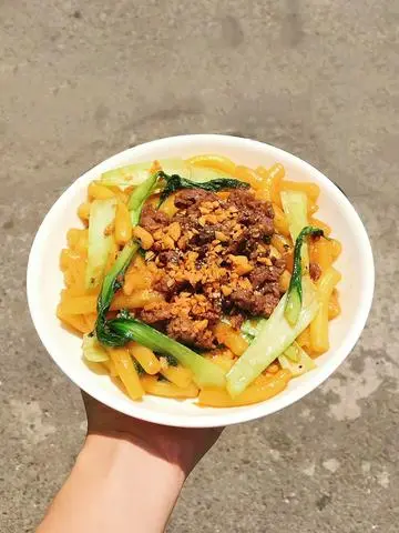Hình ảnh Nui xào bò