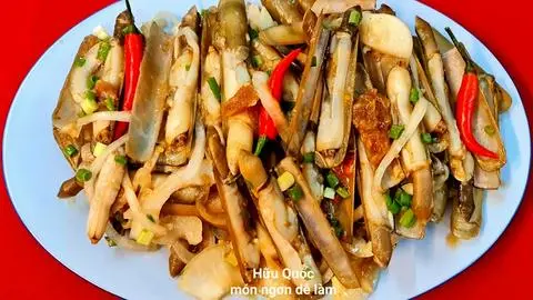 Hình ảnh Ốc móng tay xào me