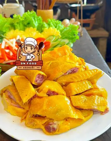 Hình ảnh Gà Ủ Muối Hoa Tiêu 1/2 Con Ôm Trứng - Tặng 1 Pepsi