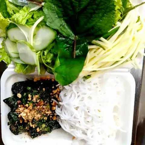 Hình ảnh Bún mắm nêm bò lá lốt